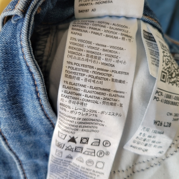 Levis 711 Womens Jeans Size 26 Skinny Mid Rise 5-Pocket - Picture 2 of 8